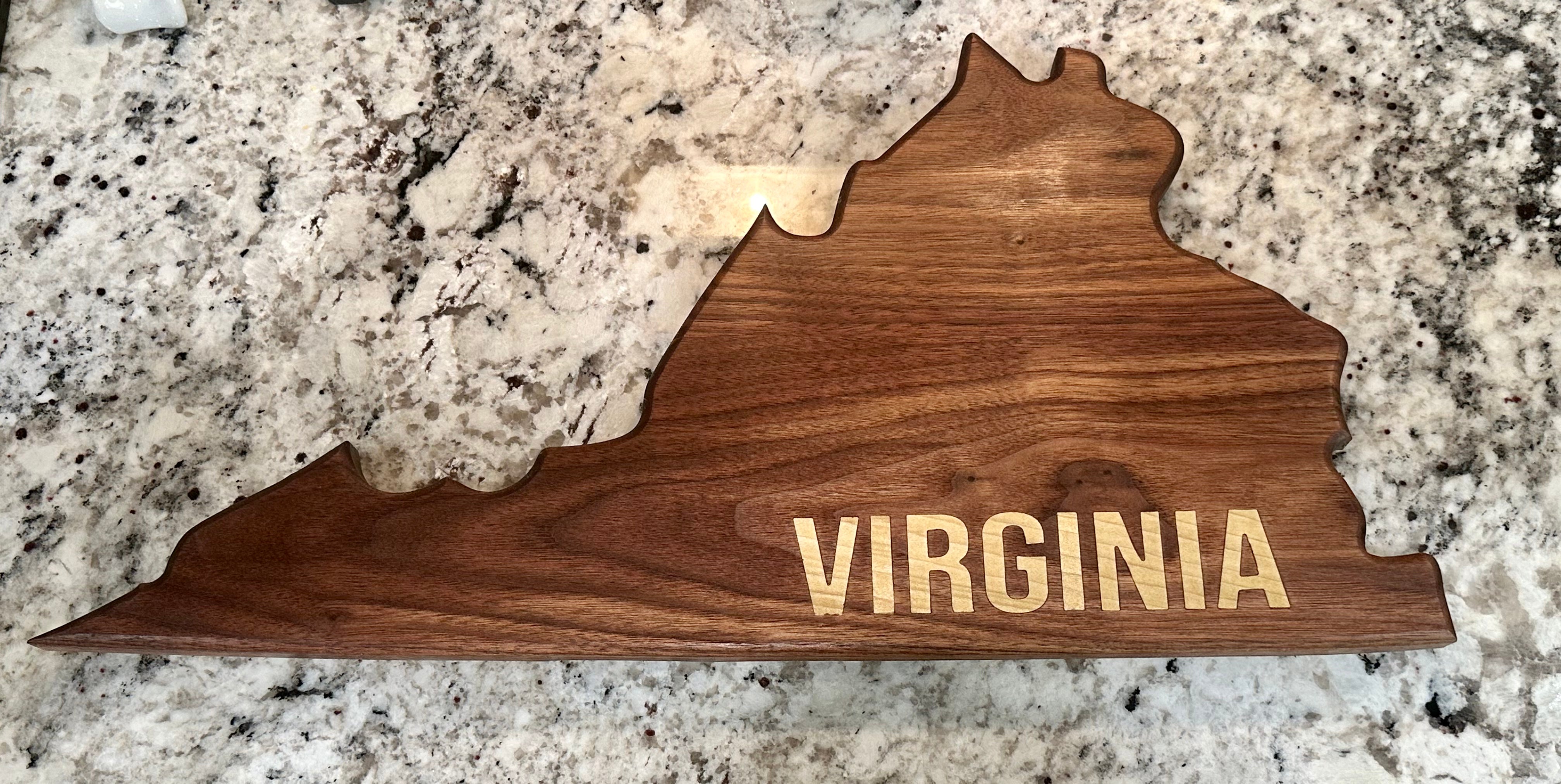 Custom Shape Cutting Board – Center of the Universe Woodworking & Engraving